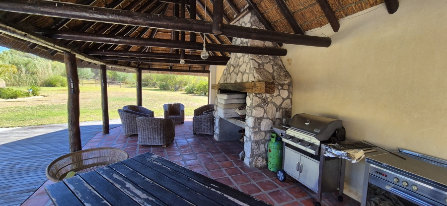 4 Bedroom Property for Sale in Cape Farms Western Cape